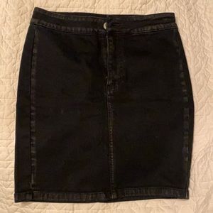 American Eagle Skirt 4 Black Super Stretch A Line
